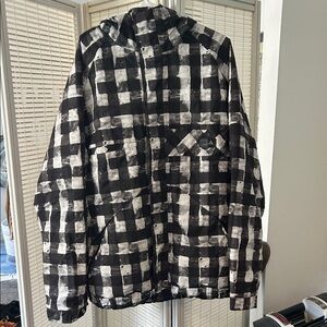 Burton Dry Ride men’s large Black and White Checkered Jacket